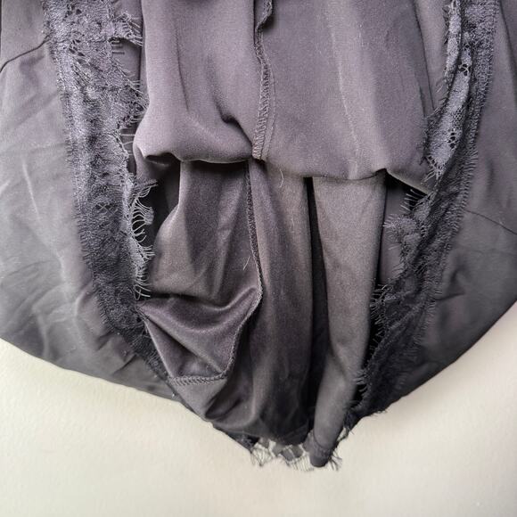 Lulu's Lace High Neck Sleeveless Mini Dress Black Size X-Small NWT - Picture 7 of 9